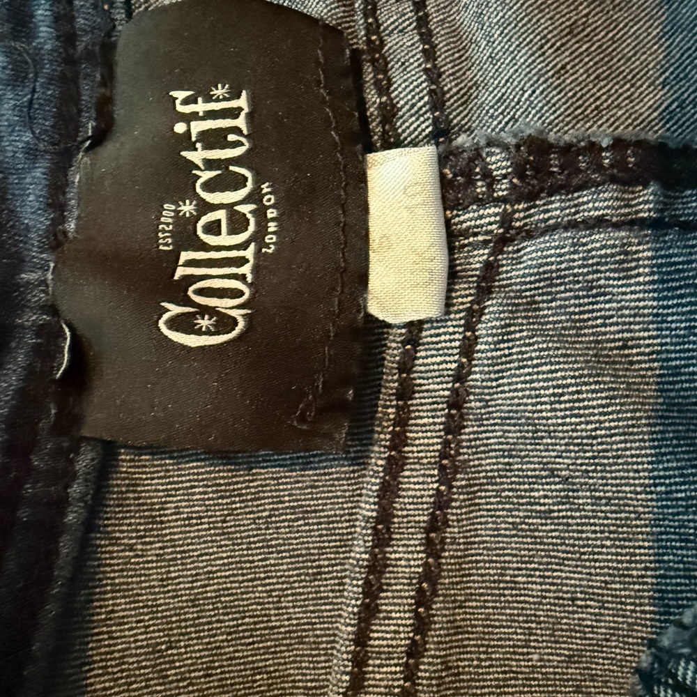 Collectif Siobhan High Waist Jeans - Picture 4 of 5